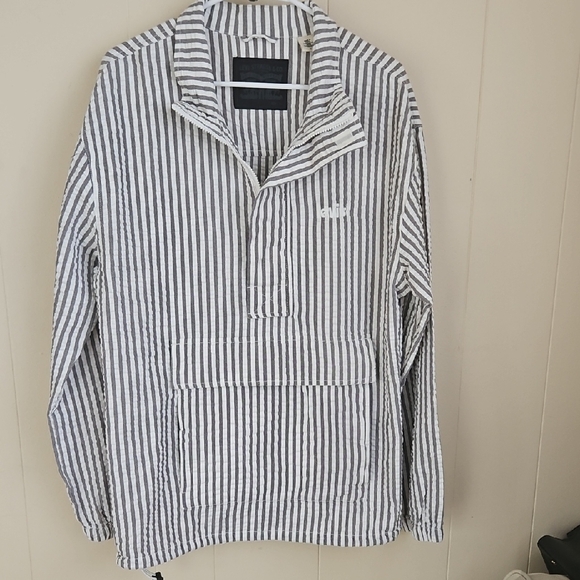Levi's Black and White Striped Pullover Jacket - Picture 1 of 6